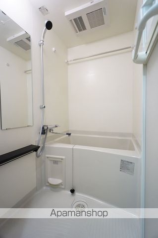 地下鉄鶴舞線 上前津駅 徒歩7分 15階建 築3年の風呂写真