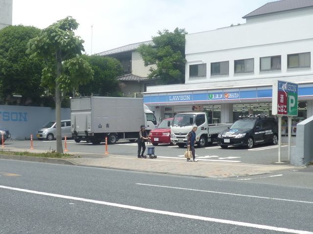 コンビニ　★★ローソン（コンビニ）まで150m