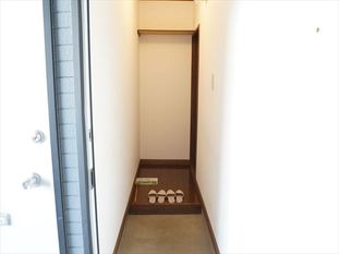 ヒルトップーSの玄関写真