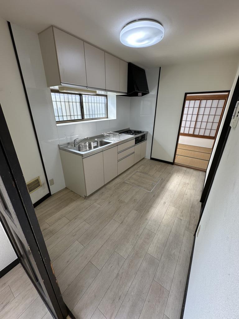 大森中279貸家の居間写真