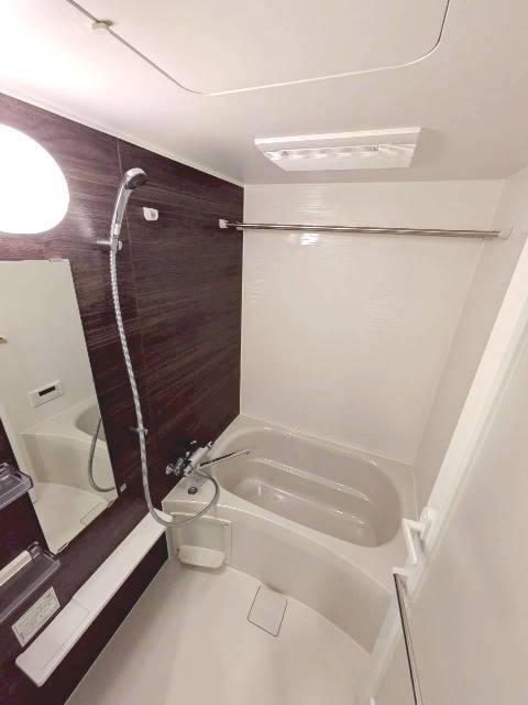 バス・シャワールーム　別部屋同仕様タイプ