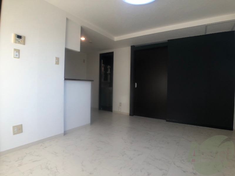 居室・リビング　広くてキレイなお部屋が広がっていて、充実した生活が送れそう。
