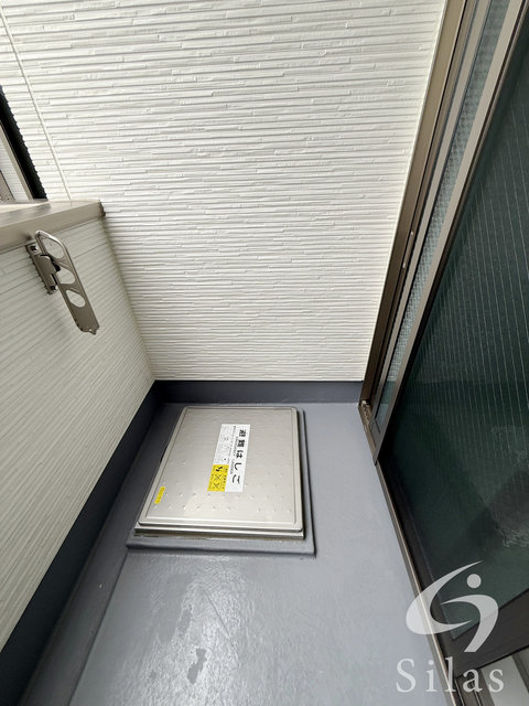 阪急千里線 吹田駅 徒歩6分 4階建 新築の内装写真