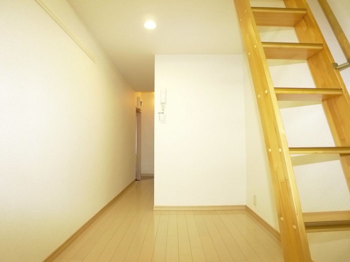 INVEST上野の居間写真