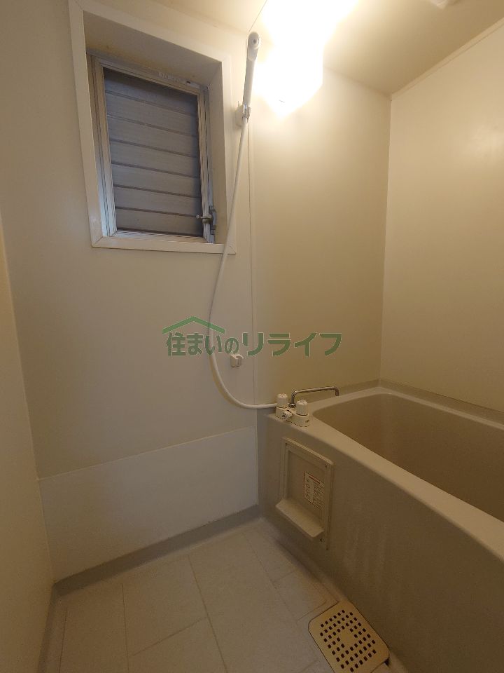 ASADA HOUSEの風呂写真