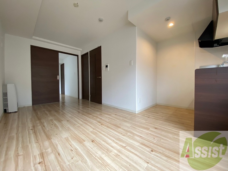 居室・リビング　広くてキレイなお部屋が広がっていて、充実した生活が送れそう。