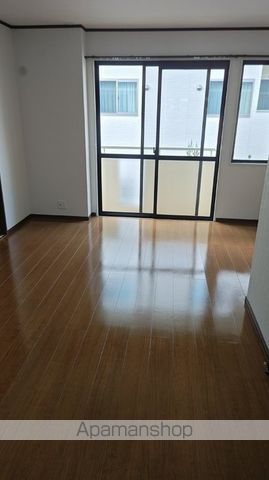 アンプルール C棟の内装写真