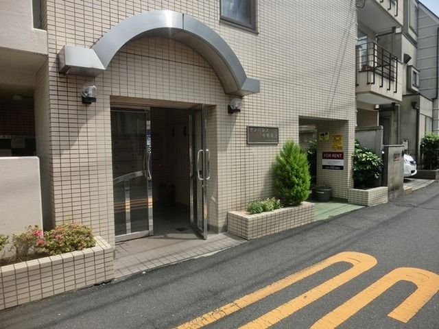 エントランス　★エントランス★