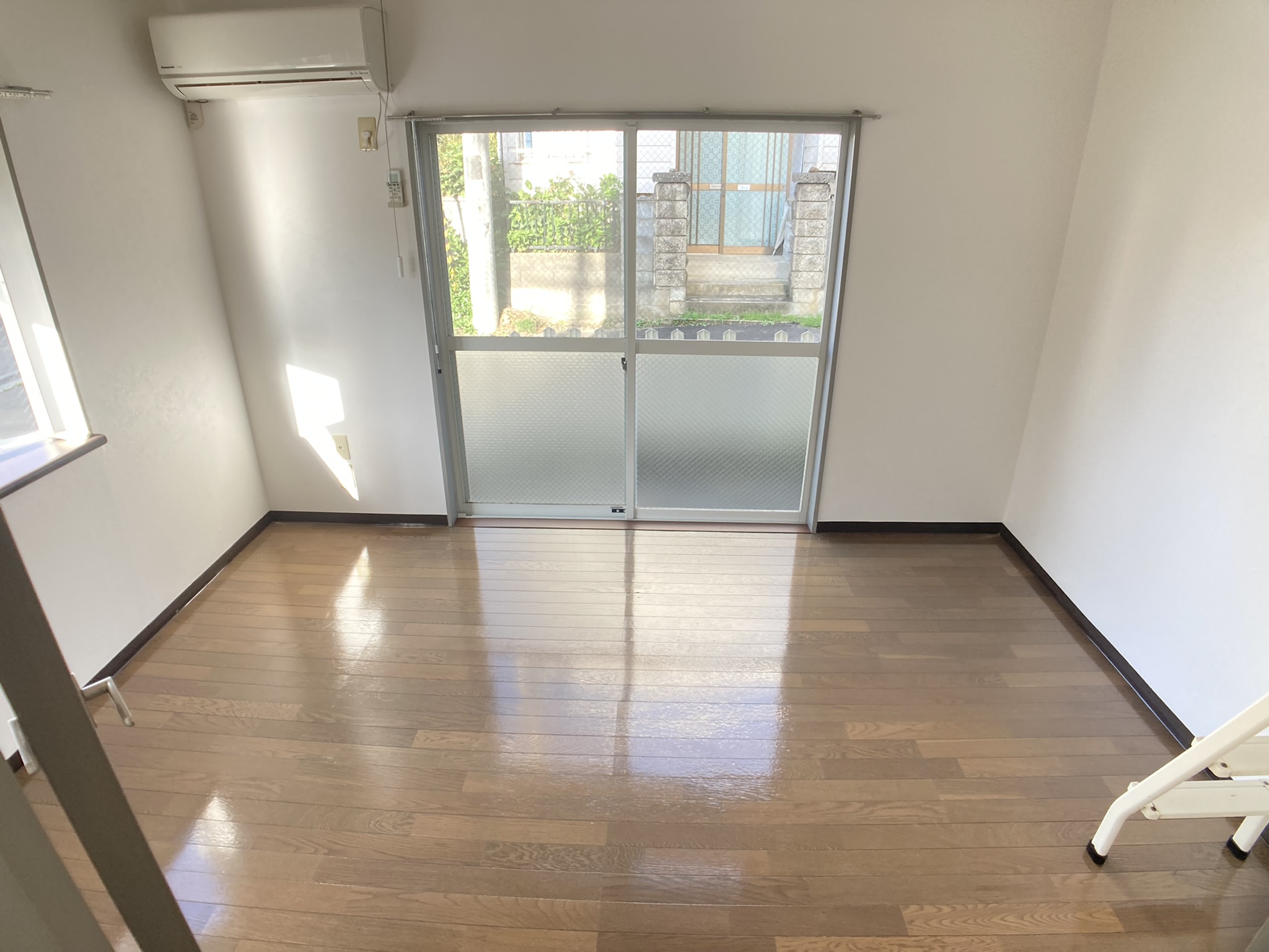 居室・リビング　洋室6帖フローリング