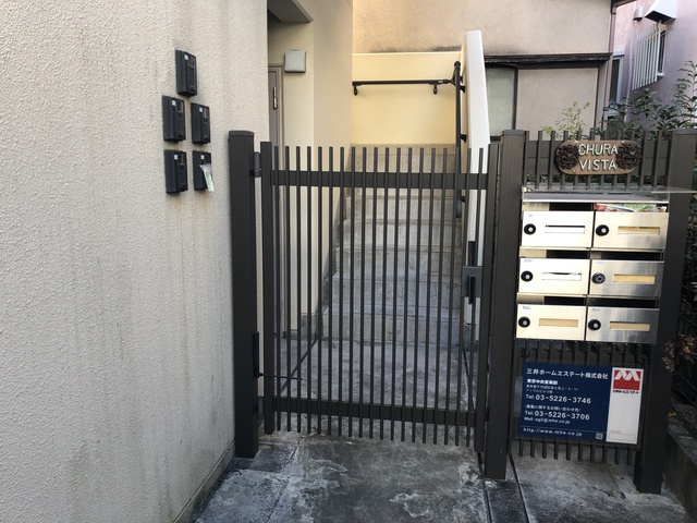 エントランス　エントランス