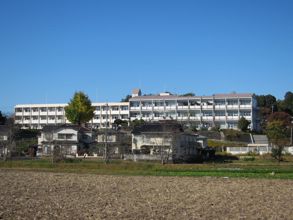 小学校　津山市立高野小学校（小学校）まで1200m