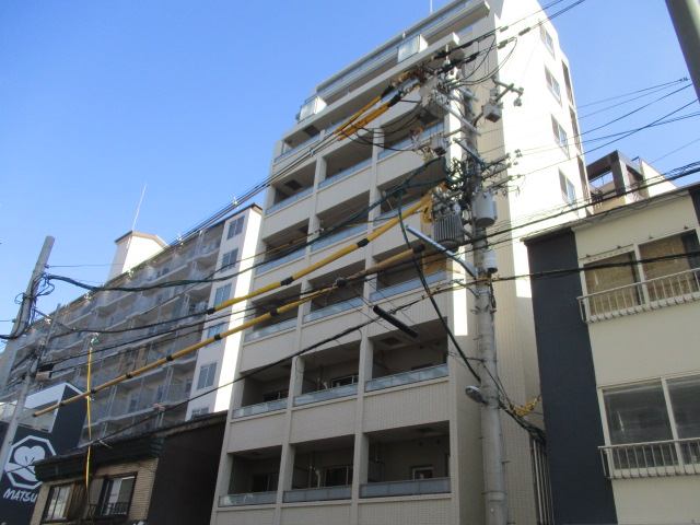 大阪市西成区松のマンションの建物外観