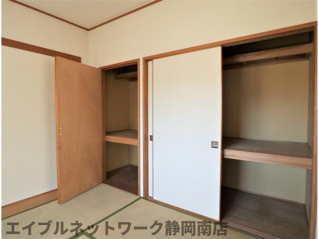 収納　たっぷりとした収納スペースです