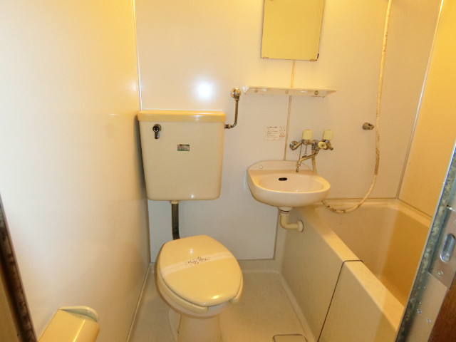 バス・シャワールーム