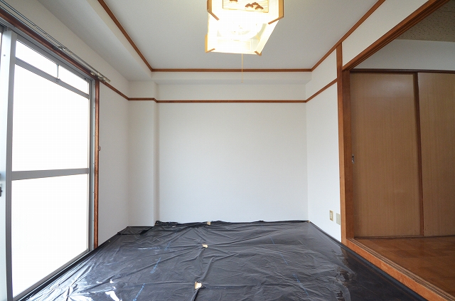 居室・リビング　別号室の写真です。