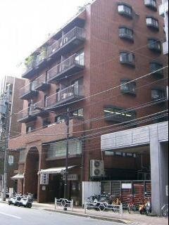 東京都中央区築地４（マンション）の賃貸物件の外観