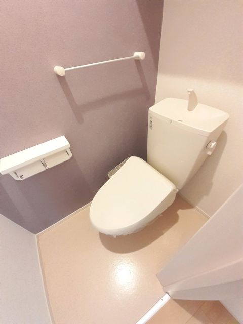 【岡山市東区楢原のアパートのトイレ】