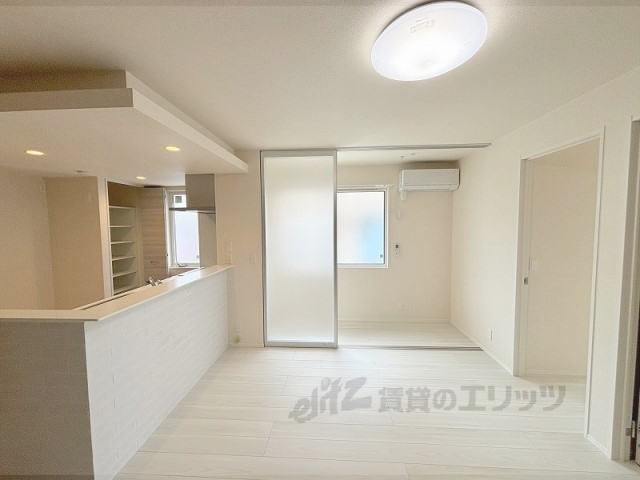 居室・リビング　リビング