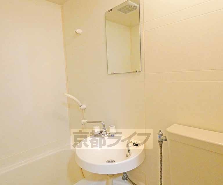 洗面設備　洗面所です。