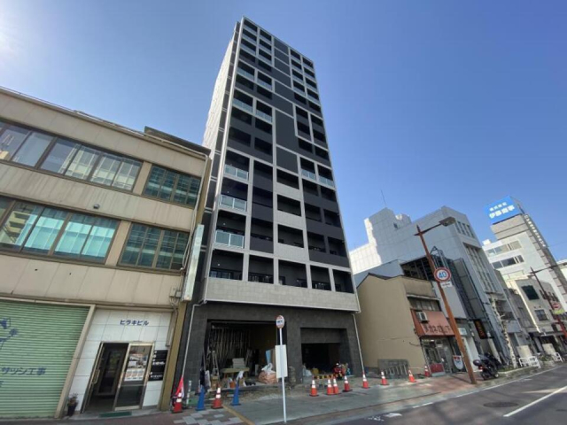 松山市千舟町のマンションの建物外観