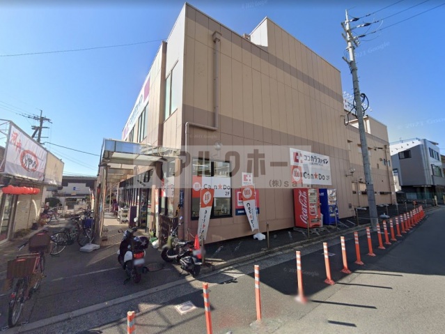 コンビニ　ローソン八尾弓削町店（コンビニ）まで894m