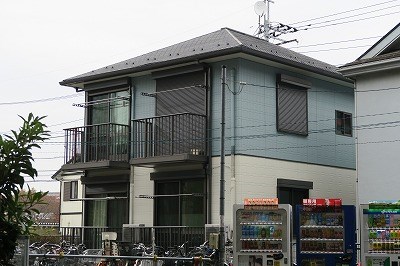 【さいたま市中央区鈴谷のアパートの建物外観】