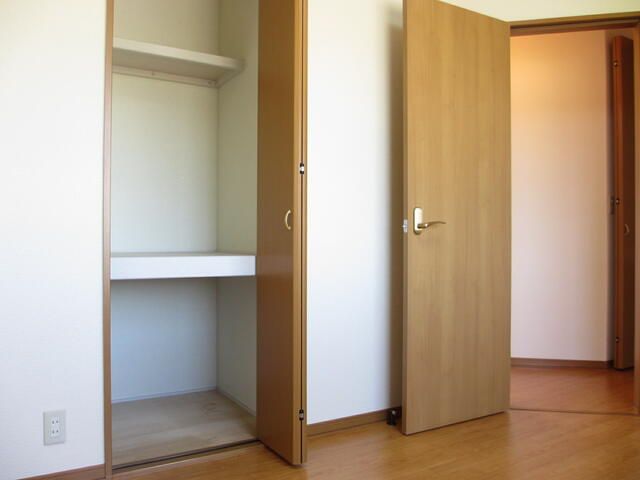 【ピサリ西荒屋のその他設備】