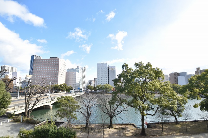 【広島市中区銀山町のマンションの眺望】