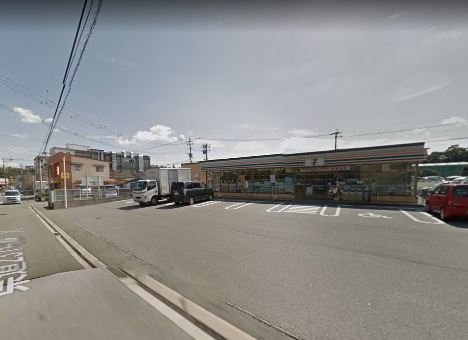 コンビニ　セブンイレブン熊本清水新地3丁目店（コンビニ）まで523m