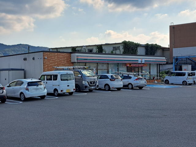 コンビニ　セブンイレブン有田湯浅町店様（コンビニ）まで408m