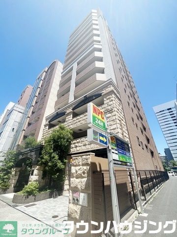 【名古屋市中区錦のマンションの建物外観】