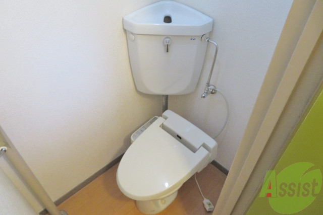 トイレ　バス・トイレ別で清潔、快適に使えます。