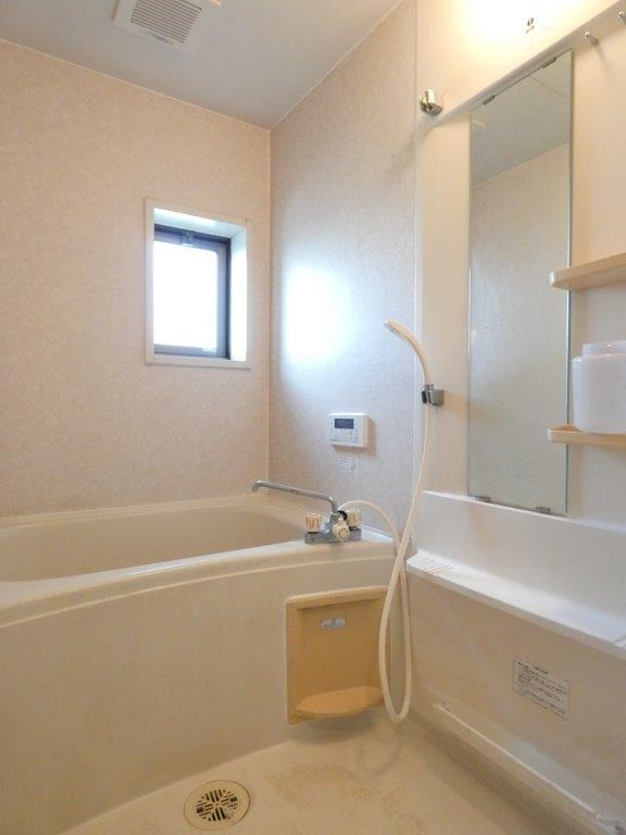 バス・シャワールーム　図面と現状に相違がある場合には現状を優先