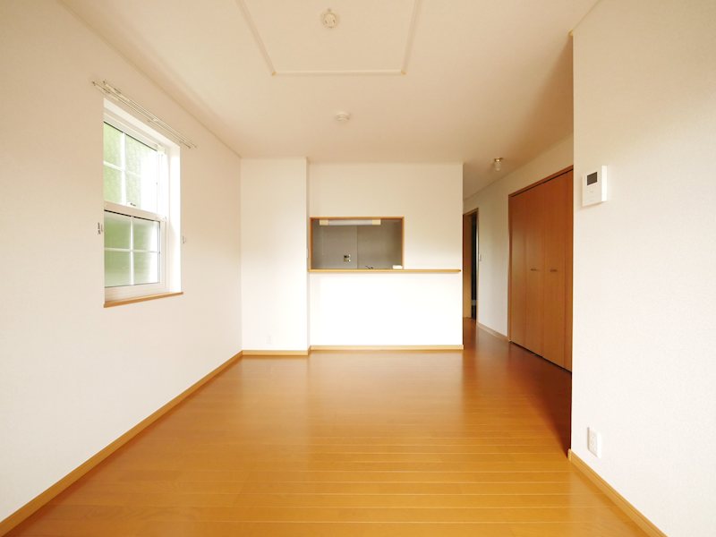 居室・リビング　LDK12.8帖