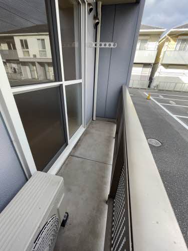 バルコニー　テラス