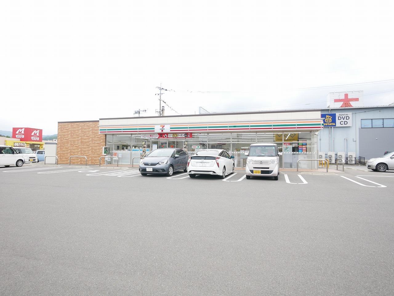 コンビニ　セブンイレブン鹿島西牟田店（コンビニ）まで1569m
