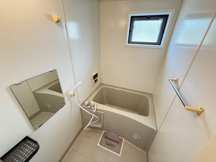 バス・シャワールーム　同物件別部屋イメージ