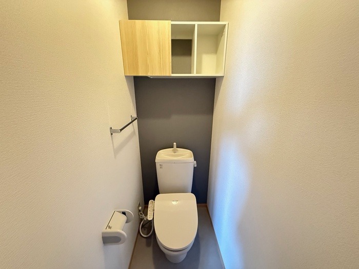 トイレ　同物件別部屋イメージ