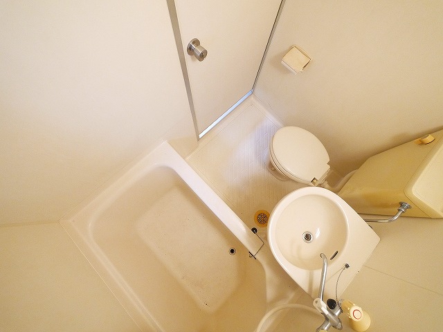 バス・シャワールーム　お風呂です