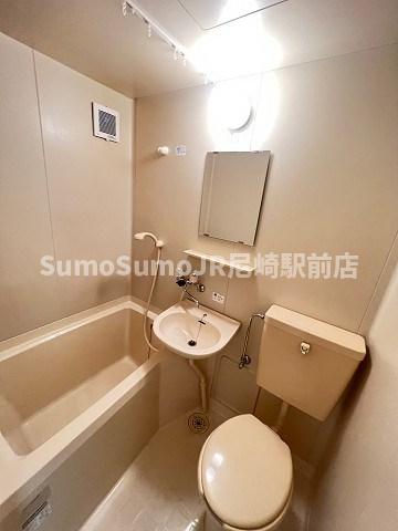 バス・シャワールーム　日々の疲れを癒すお風呂付です