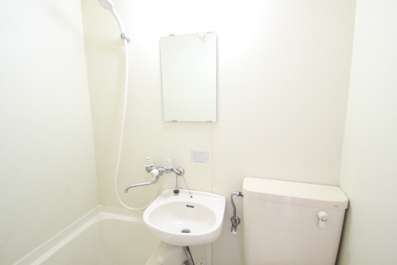 洗面設備　※別部屋の写真です