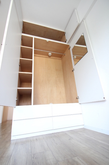 収納　※別部屋の写真です