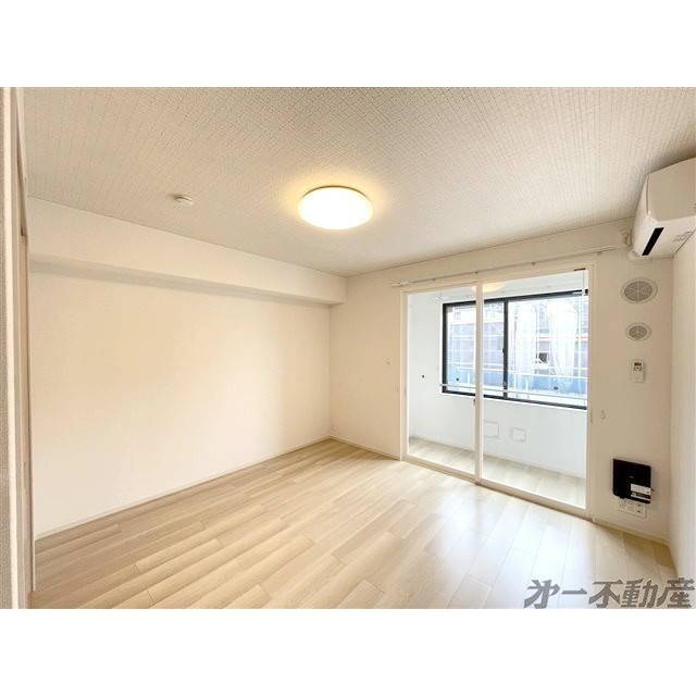 建物外観　洋室