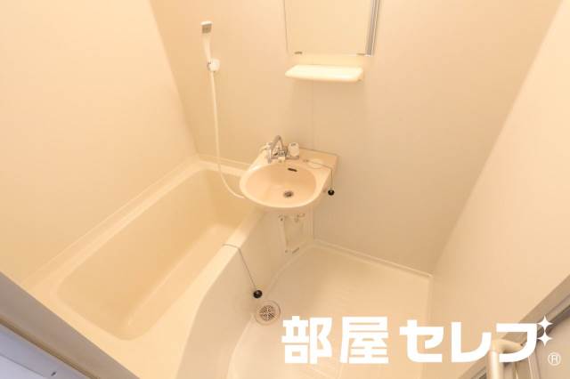 バス・シャワールーム　写真はイメージです。