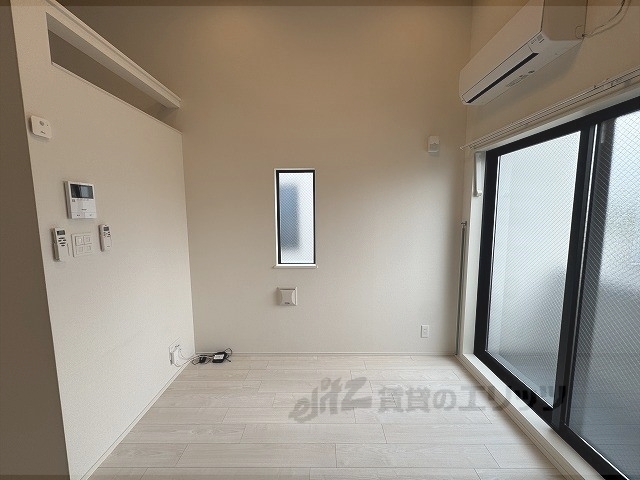 居室・リビング　洋室