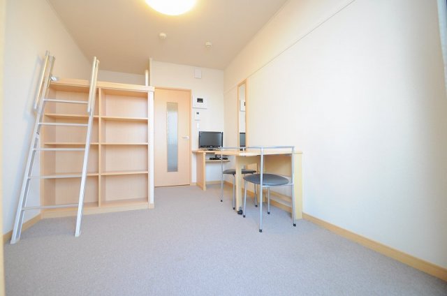 居室・リビング　同タイプ物件の写真です。