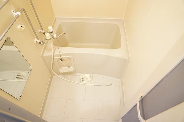 バス・シャワールーム　浴室