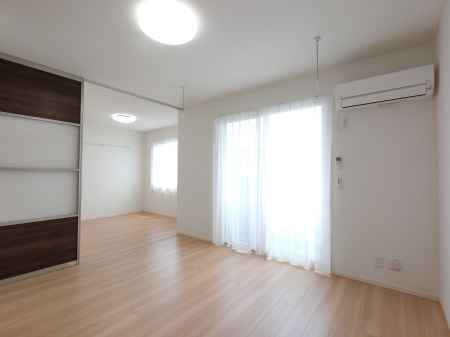 居室・リビング　居間です