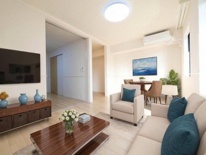 居室・リビング　CGで家具等を配置したもので家具等は含まれません