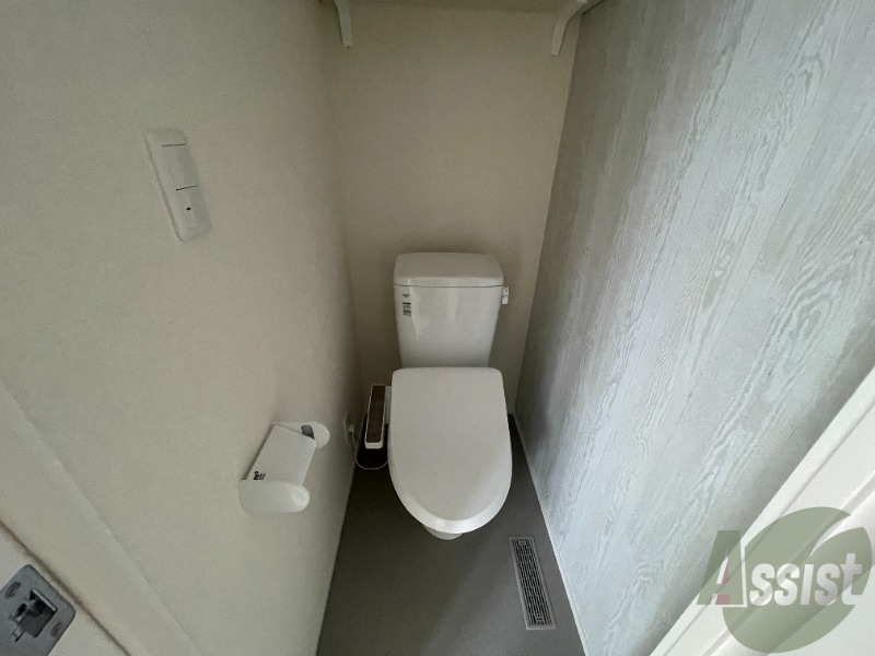 トイレ　トイレは清潔感があり安心して使用できそうです。